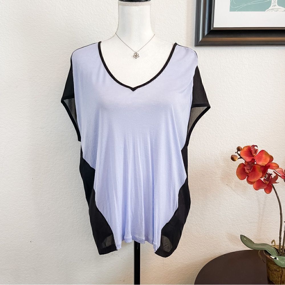 🍋 7 for All Mankind • Women’s Periwinkle Blue Top w/Sheer Back in Black Size M
